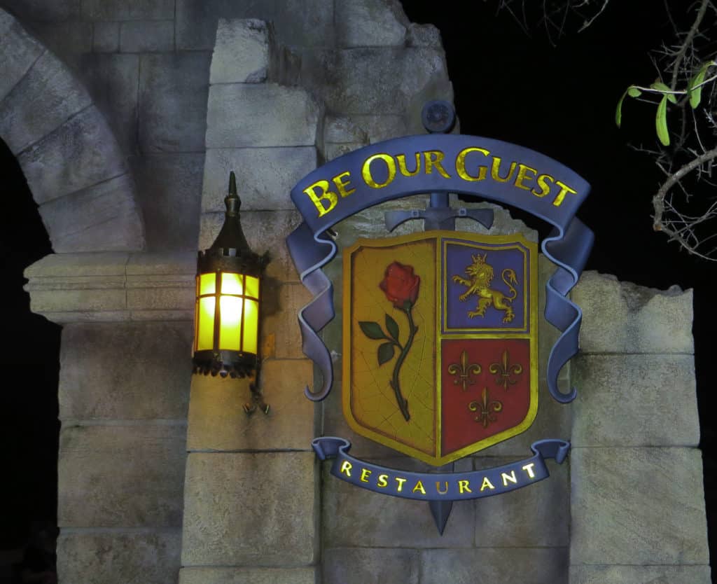 Plan de Comidas Gratis Disney, Disney Dining Plan, Restaurantes Disney, Comer en Disney, Be Our Guest