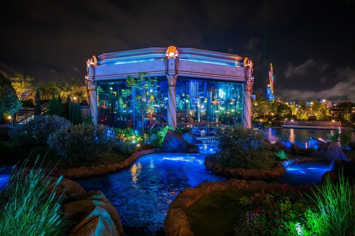 Restaurante Atlantic en Celestial Park en Epic Universe, Universal Orlando