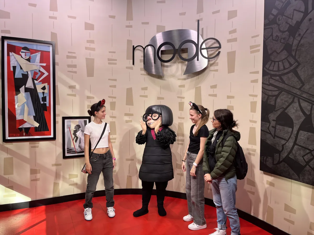 Encuentro con Edna Mode en Hollywood Studios