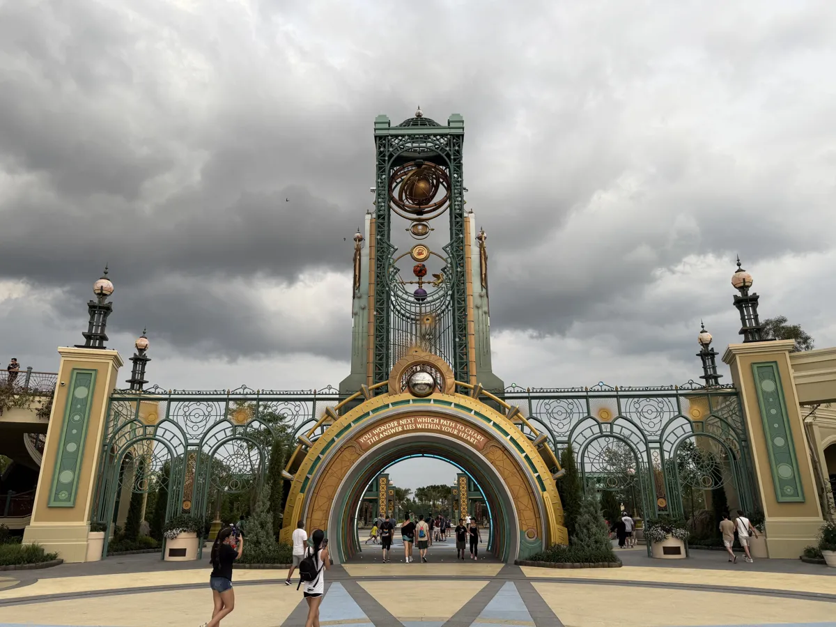 Portal de Celestial Park en Epic Universe, Universal Orlando