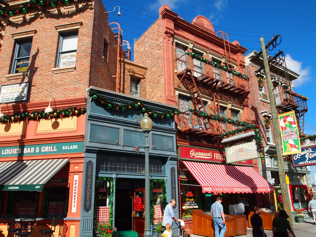 Calle de New York con Louie’s Italian Restaurant en Universal Studios, Universal Orlando