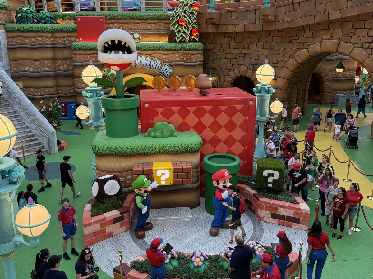 Mario y Luigi en Super Nintendo World en Epic Universe, Universal Orlando