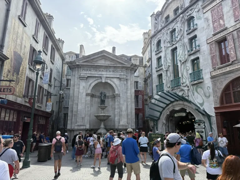 El París mágico de Ministry of Magic