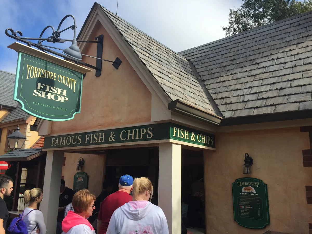 Yorkshire County Fish Shop en el pabellón de Reino Unido en EPCOT, Walt Disney World